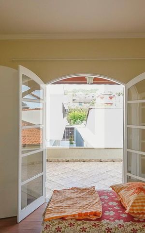 Casa à venda com 400m², 5 quartos e 6 vagasSuíte 4