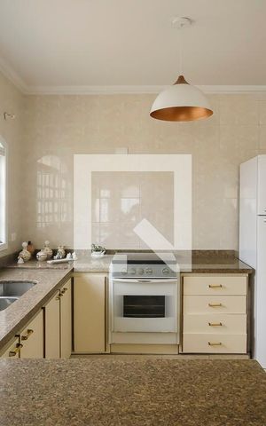 Casa à venda com 400m², 5 quartos e 6 vagasCozinha