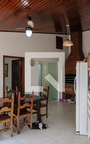 Casa à venda com 400m², 5 quartos e 6 vagasCozinha Edícula