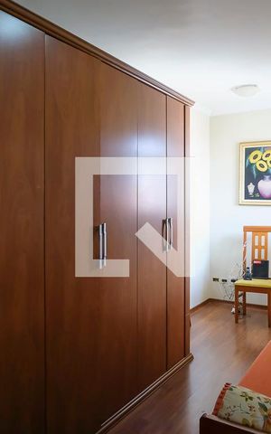 Casa à venda com 400m², 5 quartos e 6 vagasQuarto
