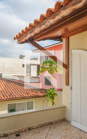 Casa à venda com 400m², 5 quartos e 6 vagasVaranda Suíte 4