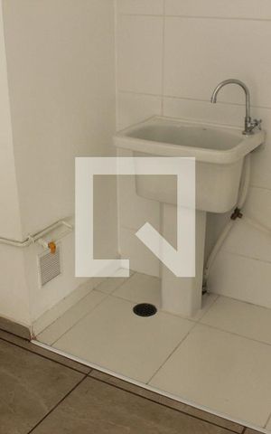 Apartamento para alugar com 33m², 2 quartos e sem vagaSala/Cozinha/Área de Serviço