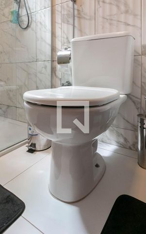 Apartamento à venda com 120m², 2 quartos e 2 vagas Apartamento à venda com 120m², 2 quartos e 2 vagasBanheiro Social