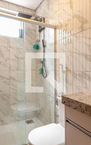 Apartamento à venda com 120m², 2 quartos e 2 vagas Apartamento à venda com 120m², 2 quartos e 2 vagasBanheiro Social