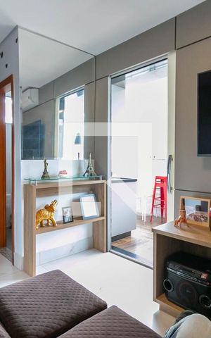 Apartamento à venda com 120m², 2 quartos e 2 vagas Apartamento à venda com 120m², 2 quartos e 2 vagasSala 2