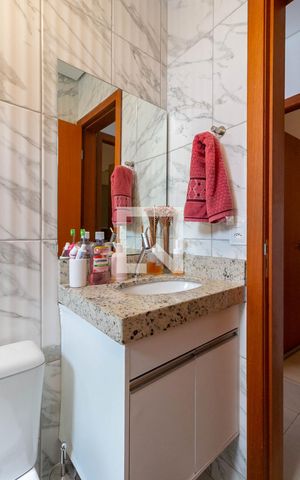 Apartamento à venda com 120m², 2 quartos e 2 vagas Apartamento à venda com 120m², 2 quartos e 2 vagasBanheiro Social