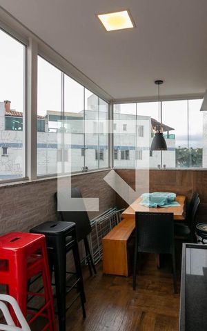 Apartamento à venda com 120m², 2 quartos e 2 vagas Apartamento à venda com 120m², 2 quartos e 2 vagasCobertura