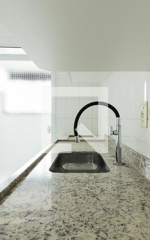 Apartamento para alugar com 214m², 3 quartos e 3 vagasCozinha