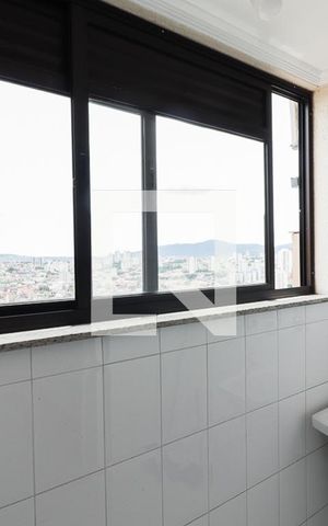 Apartamento para alugar com 214m², 3 quartos e 3 vagasÁrea de Serviço