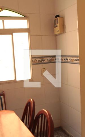 Casa à venda com 257m², 5 quartos e 5 vagascozinha