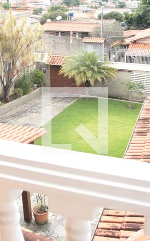 Casa à venda com 257m², 5 quartos e 5 vagasvaranda do quarto 03