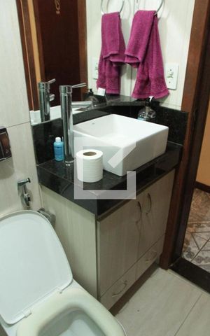 Casa à venda com 257m², 5 quartos e 5 vagasbanheiro