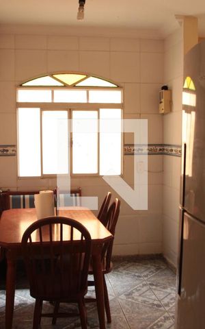 Casa à venda com 257m², 5 quartos e 5 vagascozinha