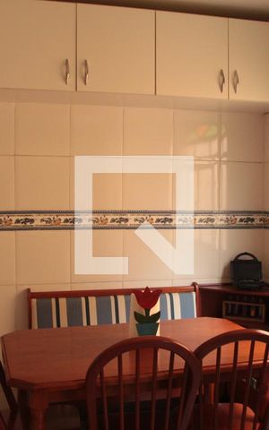 Casa à venda com 257m², 5 quartos e 5 vagascozinha
