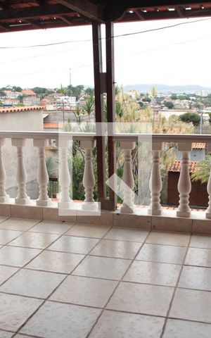 Casa à venda com 257m², 5 quartos e 5 vagasvaranda