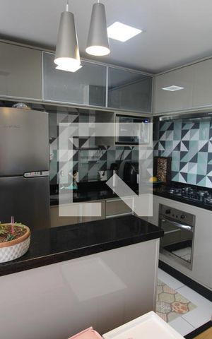 Apartamento à venda com 46m², 2 quartos e 1 vagaSala / Cozinha