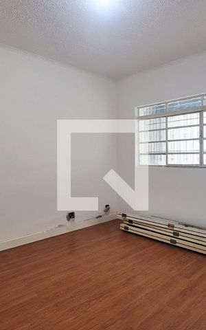 Casa para alugar com 210m², 4 quartos e 2 vagasSala