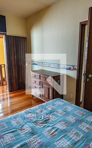 Casa à venda com 259m², 4 quartos e 2 vagasQuarto 2 