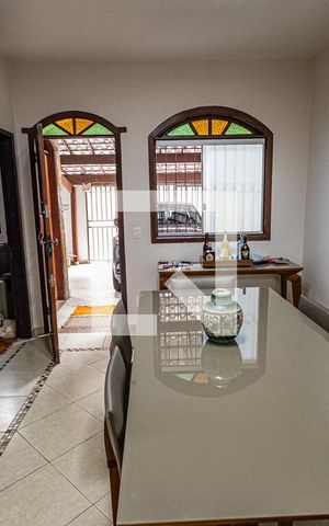 Casa à venda com 259m², 4 quartos e 2 vagasSala de Jantar