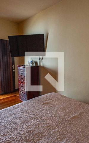 Casa à venda com 259m², 4 quartos e 2 vagasQuarto 3 / Suíte