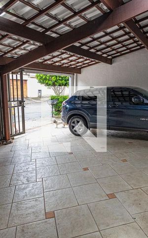 Casa à venda com 259m², 4 quartos e 2 vagasVaga de garagem
