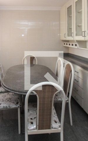 Apartamento à venda com 142m², 4 quartos e 4 vagas Apartamento à venda com 142m², 4 quartos e 4 vagasCopa