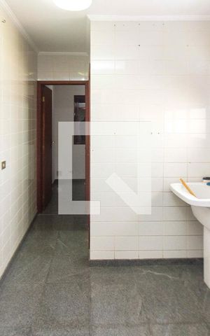Apartamento à venda com 142m², 4 quartos e 4 vagas Apartamento à venda com 142m², 4 quartos e 4 vagasÁrea de Serviço