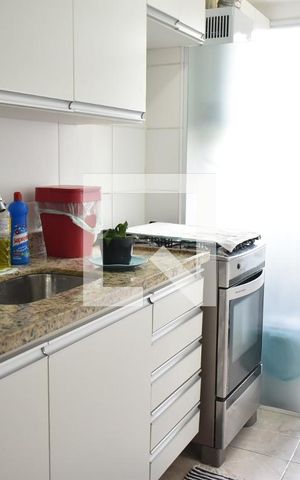 Apartamento para alugar com 50m², 2 quartos e 1 vagaCozinha - Armários