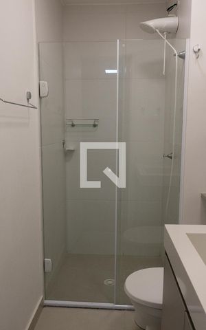 Apartamento para alugar com 38m², 2 quartos e sem vaga Apartamento para alugar com 38m², 2 quartos e sem vagaBanheiro