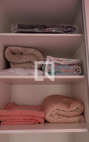 Apartamento para alugar com 38m², 2 quartos e sem vaga Apartamento para alugar com 38m², 2 quartos e sem vagaQuarto