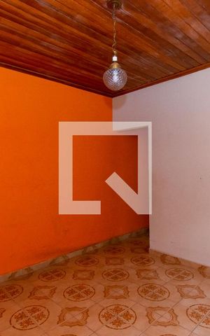 Casa à venda com 400m², 4 quartos e 6 vagas Casa à venda com 400m², 4 quartos e 6 vagasSala