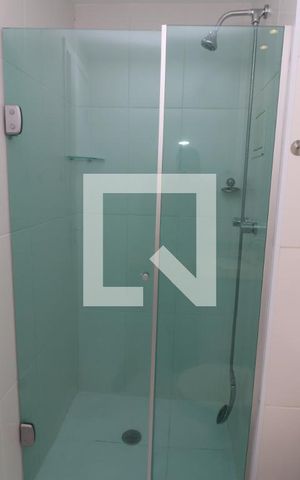 Apartamento para alugar com 71m², 2 quartos e 2 vagasBanheiro Social