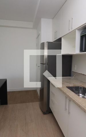 Apartamento para alugar com 71m², 2 quartos e 2 vagasCozinha