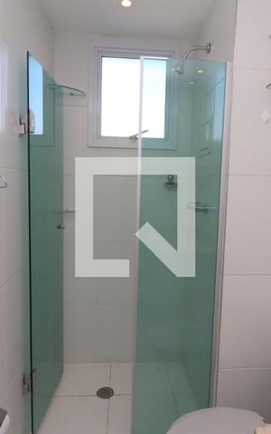 Apartamento para alugar com 71m², 2 quartos e 2 vagasBanheiro da Suíte