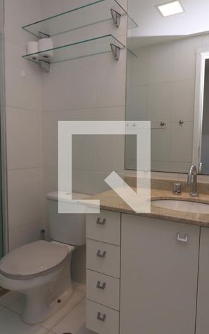 Apartamento para alugar com 71m², 2 quartos e 2 vagasBanheiro da Suíte