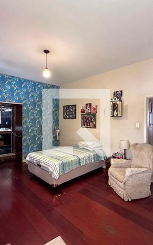 Casa à venda com 250m², 5 quartos e sem vagaSuíte 1