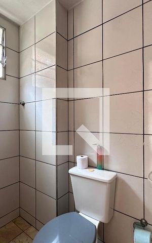 Casa à venda com 250m², 5 quartos e sem vagaBanheiro de Serviço