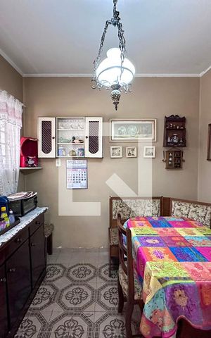 Casa à venda com 250m², 5 quartos e sem vagaCopa