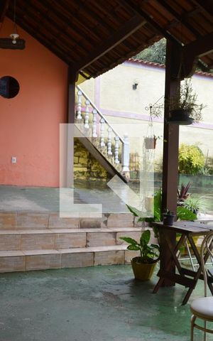 Casa para alugar com 360m², 6 quartos e 1 vagaQuintal