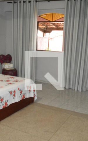 Casa para alugar com 360m², 6 quartos e 1 vagaSuíte