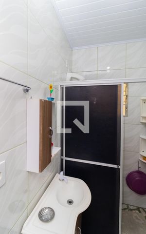 Casa à venda com 277m², 4 quartos e 3 vagasCasa 2 -Quarto-Banheiro