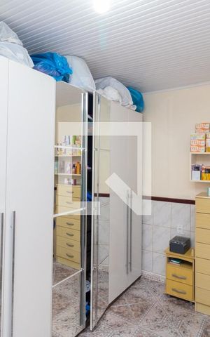 Casa à venda com 277m², 4 quartos e 3 vagasCasa 1-Quarto 2