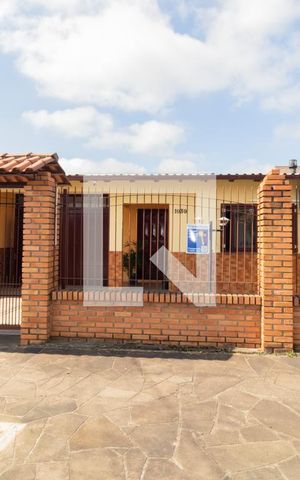 Casa à venda com 277m², 4 quartos e 3 vagasFachada
