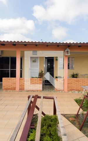 Casa à venda com 277m², 4 quartos e 3 vagasCasa 2