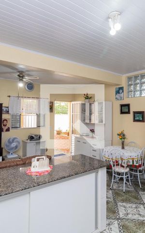 Casa à venda com 277m², 4 quartos e 3 vagasCasa 2 -Sala/Cozinha