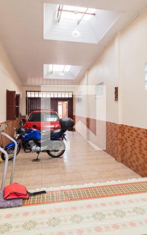 Casa à venda com 277m², 4 quartos e 3 vagasGaragem
