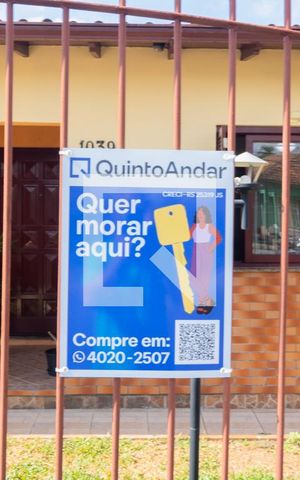 Casa à venda com 277m², 4 quartos e 3 vagasFachada-Instalação de Plaquinhas 