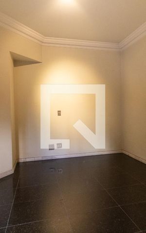 Apartamento à venda com 186m², 4 quartos e 3 vagas Apartamento à venda com 186m², 4 quartos e 3 vagasQuarto 4