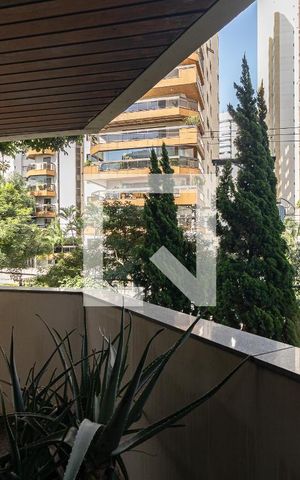 Apartamento à venda com 186m², 4 quartos e 3 vagas Apartamento à venda com 186m², 4 quartos e 3 vagasVaranda da Sala