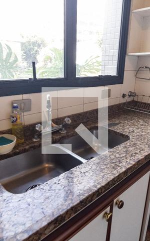 Apartamento à venda com 186m², 4 quartos e 3 vagas Apartamento à venda com 186m², 4 quartos e 3 vagasCozinha